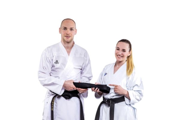 1. Dan - Schwarzer Gürtel Karate