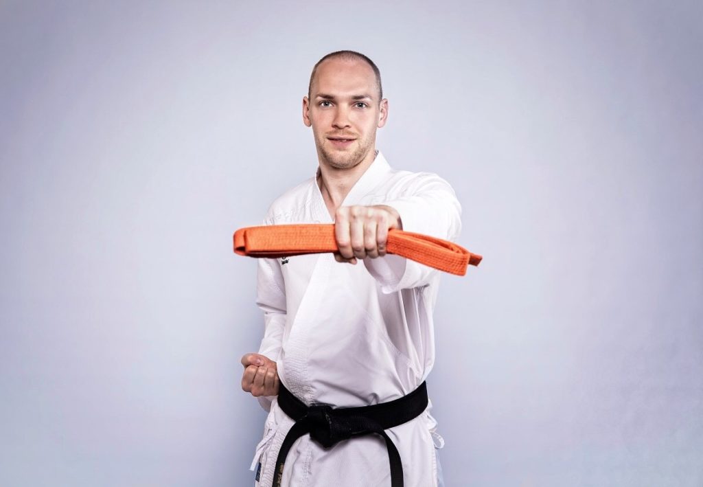 7. Kyu - Oranger Gürtel Karate